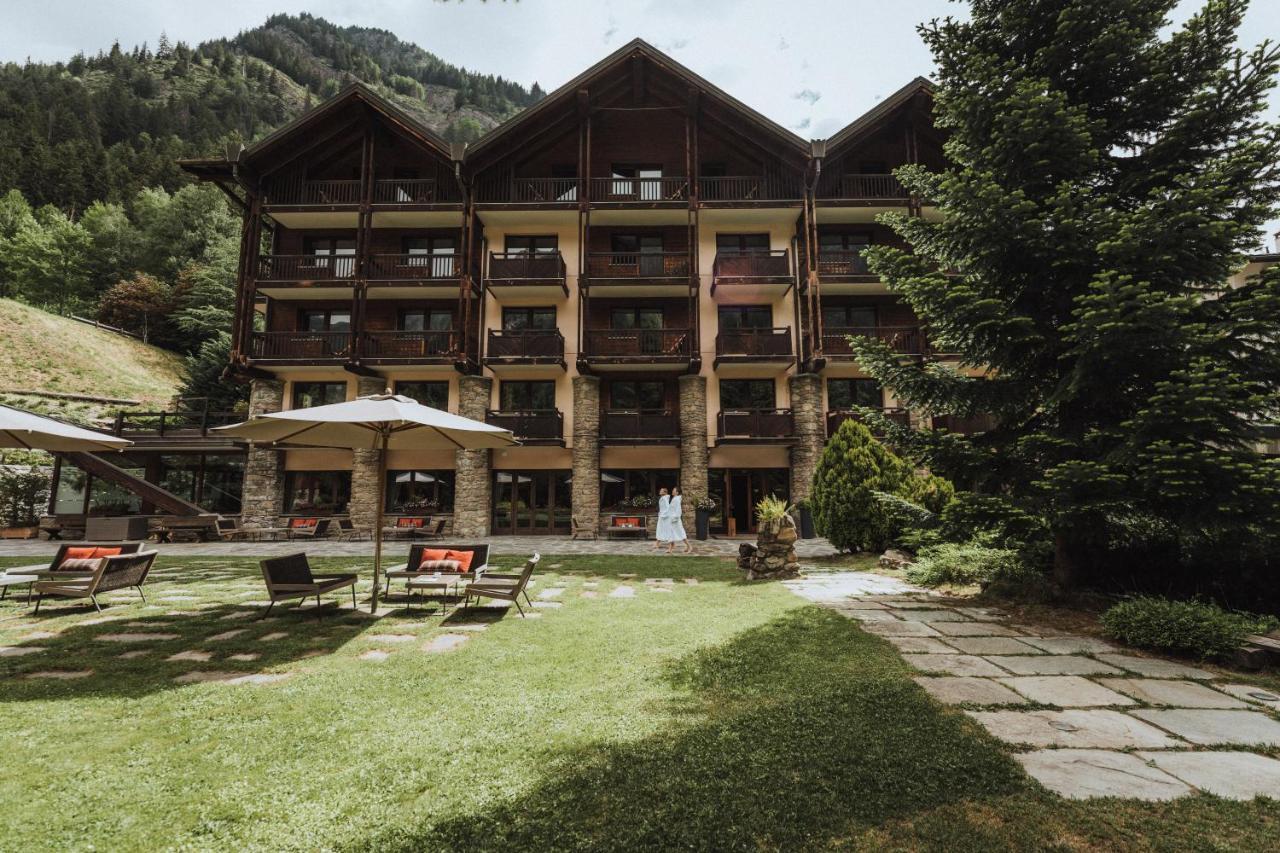 Qc Termemontebianco Hotel Pré-Saint-Didier Buitenkant foto
