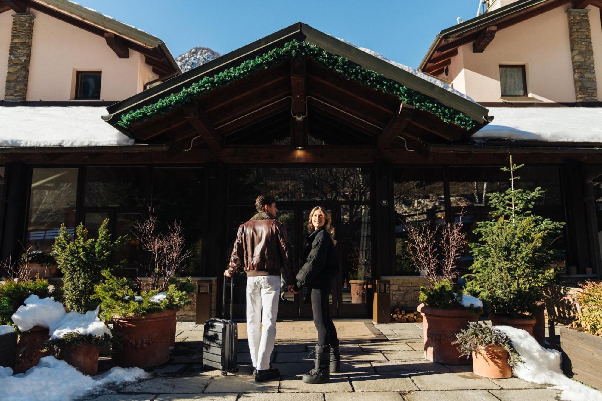 Qc Termemontebianco Hotel Pré-Saint-Didier Buitenkant foto